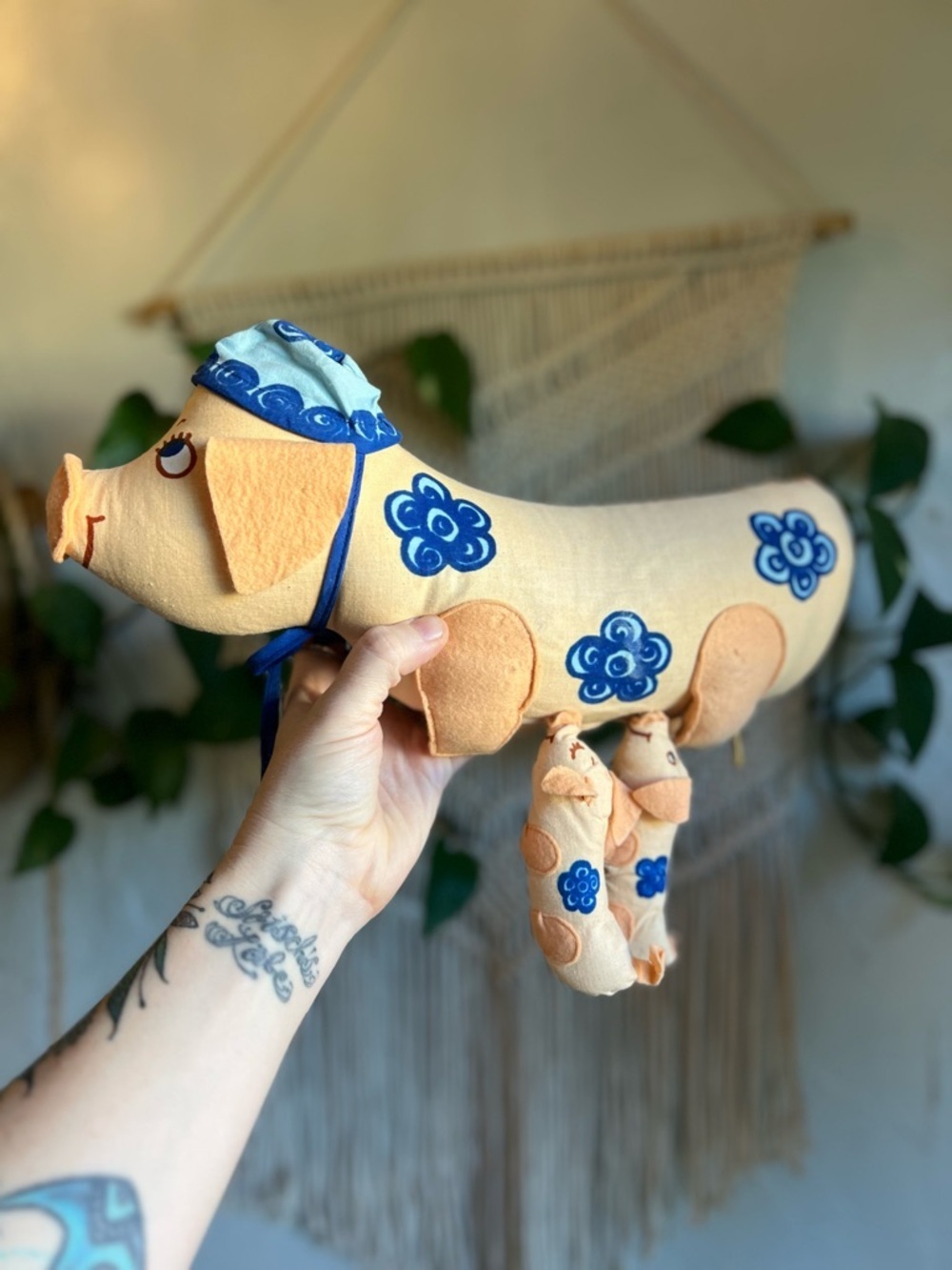 Vintage Mama Pig Plush with Baby Piglets Inside Zipper Belly Cottagecore Toy - Picture 1 of 11